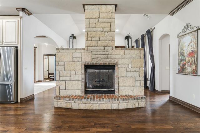 3525 Abby Lane, Newcastle, OK 73065