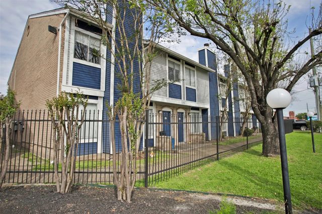2700 S Dairy Ashford Road 511C, Houston, TX 77082