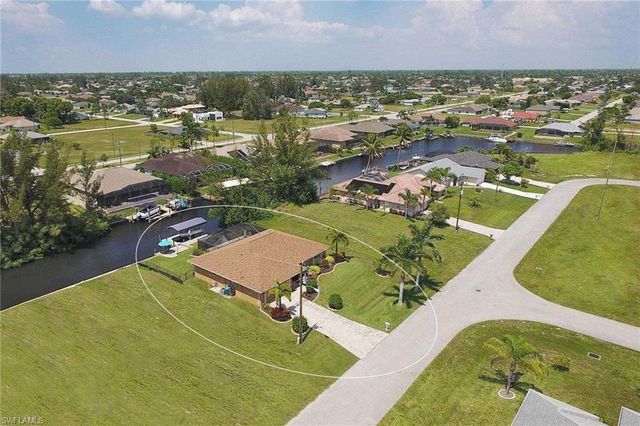 1403 SW 40th TER, Cape Coral, FL 33914