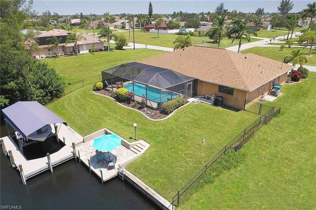 1403 SW 40th TER, Cape Coral, FL 33914