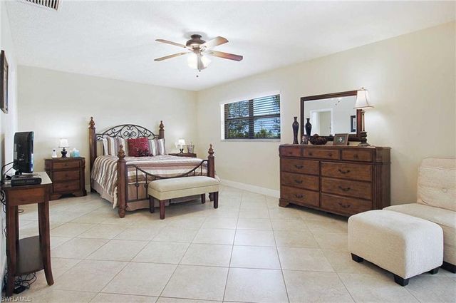 1403 SW 40th TER, Cape Coral, FL 33914