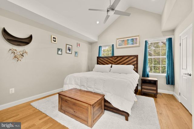 4521 CLAY ST NE, Washington, DC 20019