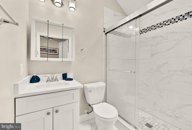 4521 CLAY ST NE, Washington, DC 20019