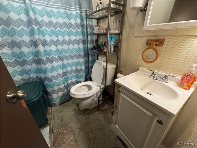 1133 Whitney Avenue, Niagara Falls, NY 14301