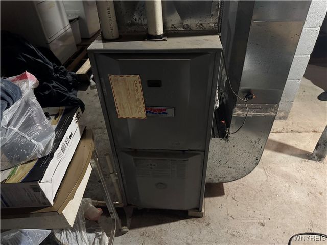 1133 Whitney Avenue, Niagara Falls, NY 14301