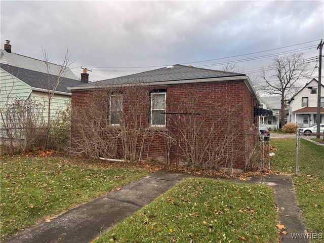 1133 Whitney Avenue, Niagara Falls, NY 14301