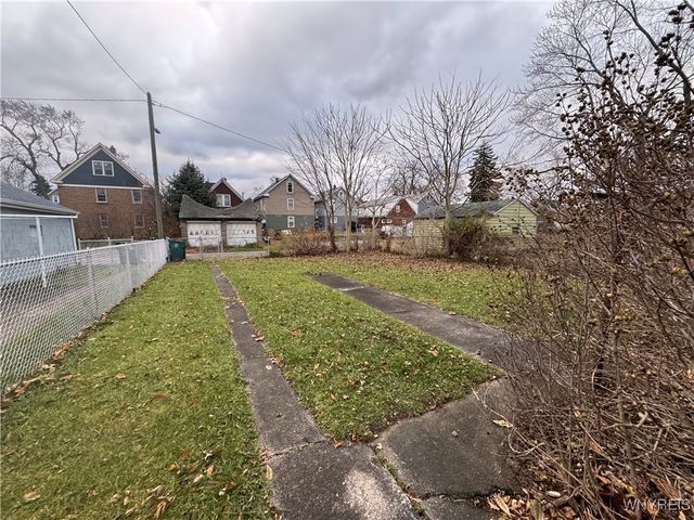 1133 Whitney Avenue, Niagara Falls, NY 14301