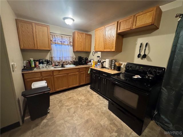 1133 Whitney Avenue, Niagara Falls, NY 14301