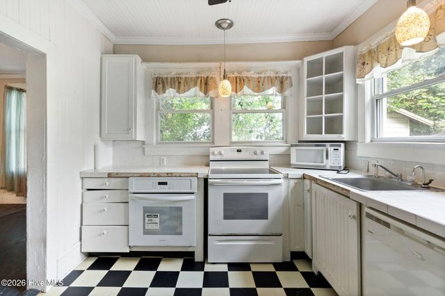 216 Fleming Street, Washington, NC 27889