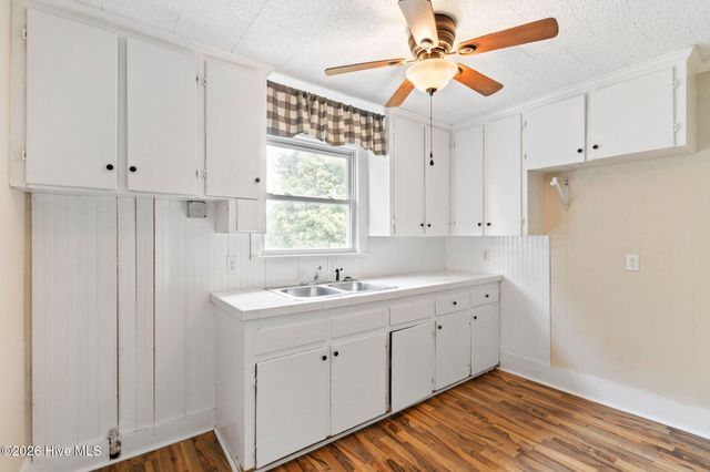216 Fleming Street, Washington, NC 27889