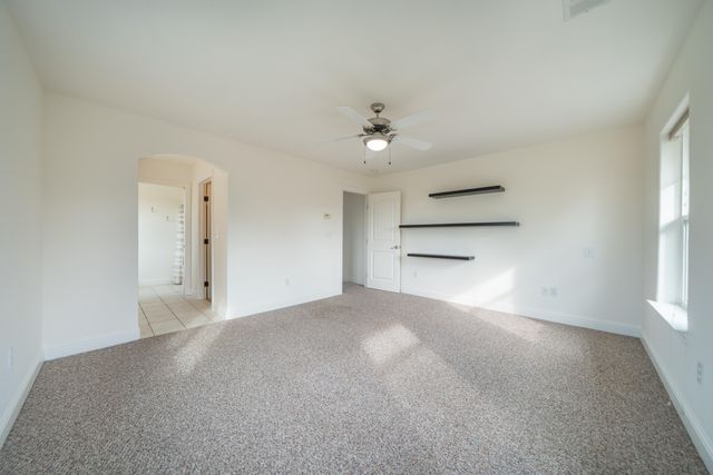 8180 Whispering Oaks Road, Redding, CA 96002