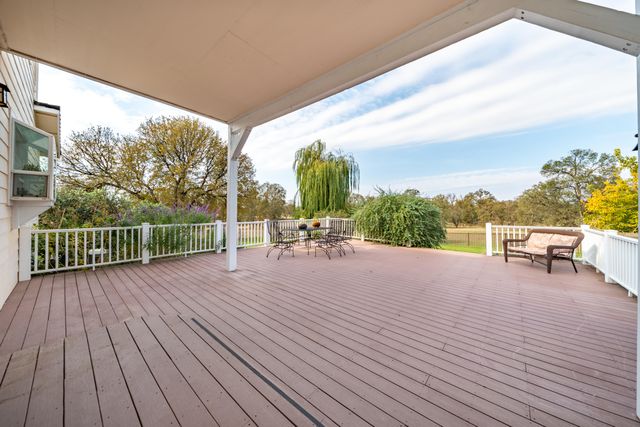 8180 Whispering Oaks Road, Redding, CA 96002