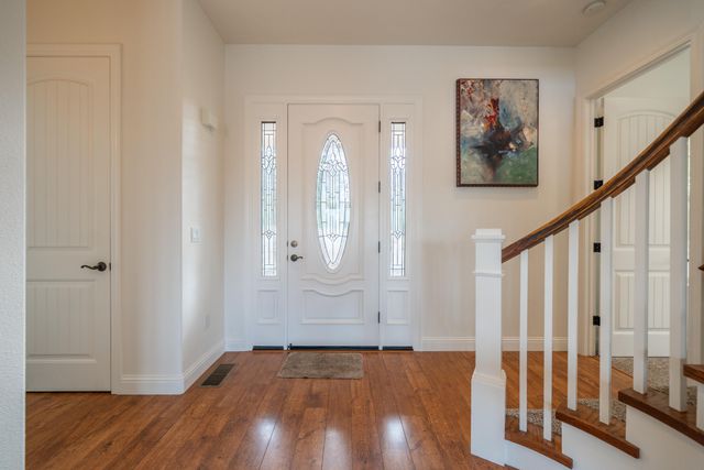 8180 Whispering Oaks Road, Redding, CA 96002