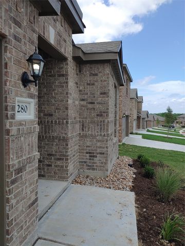 280 Moonstone Way, Princeton, TX 75407