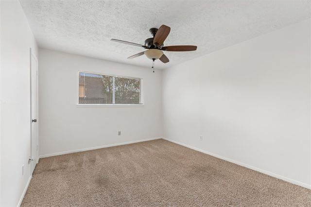 10122 Sageglow Drive, Houston, TX 77089