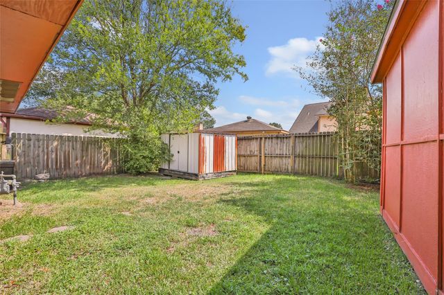 10122 Sageglow Drive, Houston, TX 77089