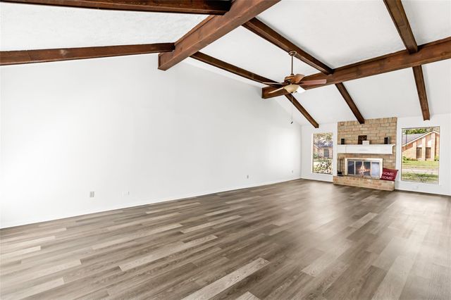 10122 Sageglow Drive, Houston, TX 77089