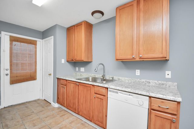 11899 Algonquin Drive 1, Houston, TX 77089