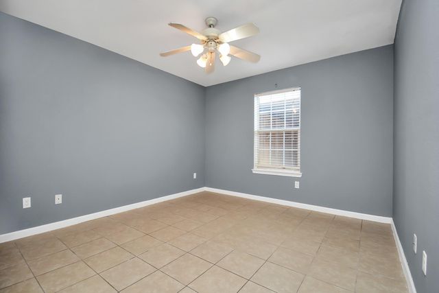 11899 Algonquin Drive 1, Houston, TX 77089