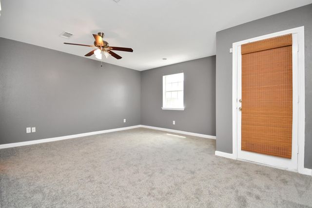 11899 Algonquin Drive 1, Houston, TX 77089