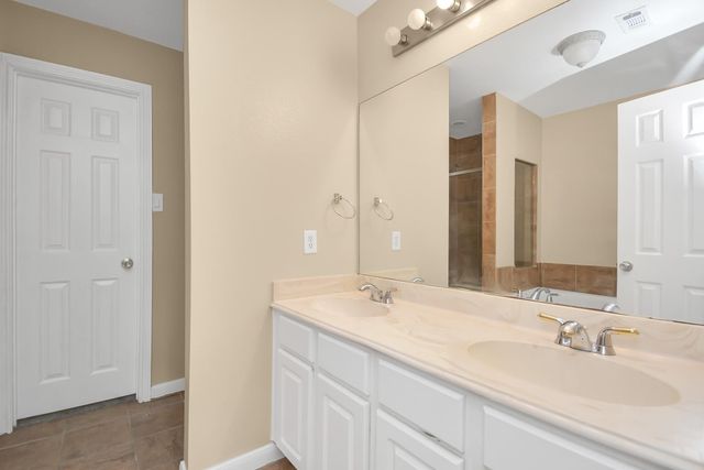 11899 Algonquin Drive 1, Houston, TX 77089