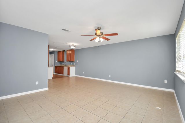 11899 Algonquin Drive 1, Houston, TX 77089