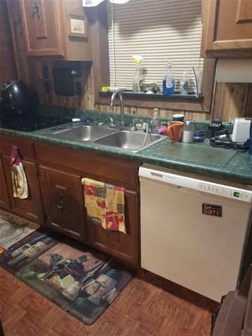 8087 Lakeview Drive, Quinlan, TX 75474