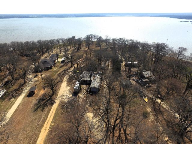 8087 Lakeview Drive, Quinlan, TX 75474