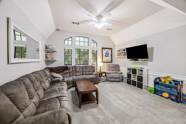 5823 Ashmere Ln, Spring, TX 77379