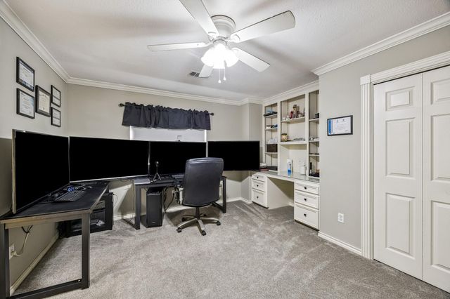 5823 Ashmere Ln, Spring, TX 77379
