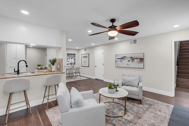 1220 Sonoma Ave, Modesto, CA 95355