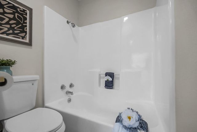 1220 Sonoma Ave, Modesto, CA 95355