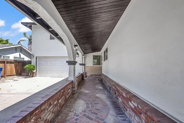 1220 Sonoma Ave, Modesto, CA 95355