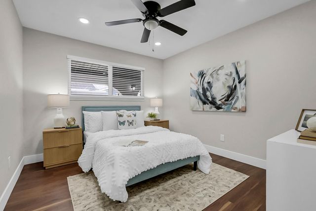 1220 Sonoma Ave, Modesto, CA 95355
