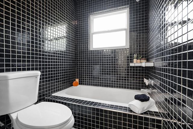 1220 Sonoma Ave, Modesto, CA 95355