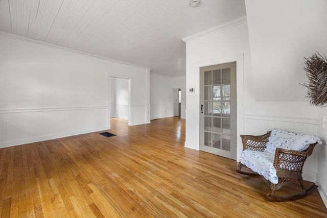 194 Route 6a, Yarmouth, MA 02675