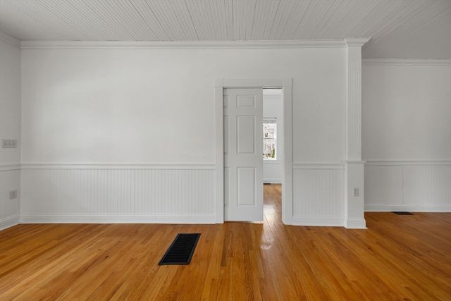 194 Route 6a, Yarmouth, MA 02675