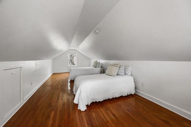 194 Route 6a, Yarmouth, MA 02675