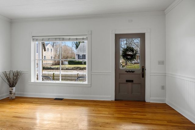 194 Route 6a, Yarmouth, MA 02675