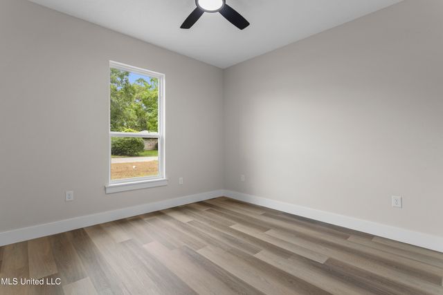 1457 Rue De Courmont, Gautier, MS 39553
