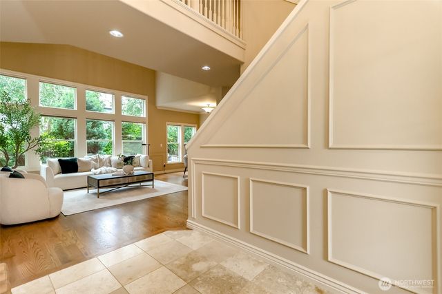 1847 Pointe Woodworth Drive NE, Tacoma, WA 98422