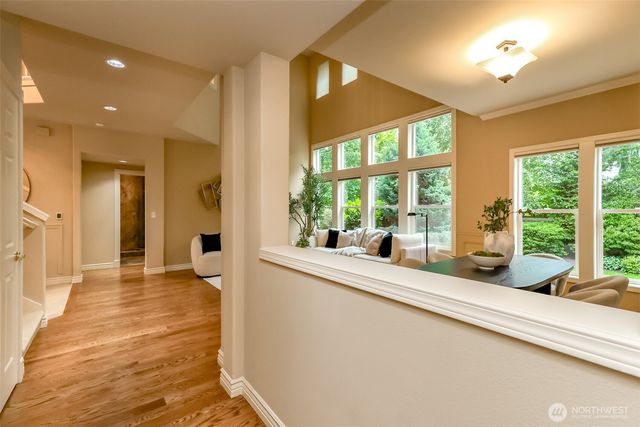 1847 Pointe Woodworth Drive NE, Tacoma, WA 98422