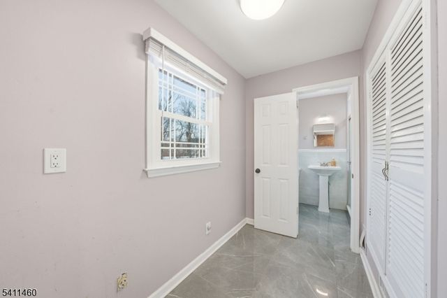 162 Mali Dr, North Plainfield Boro, NJ 07062