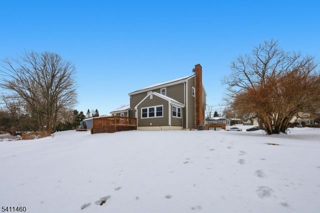 162 Mali Dr, North Plainfield Boro, NJ 07062