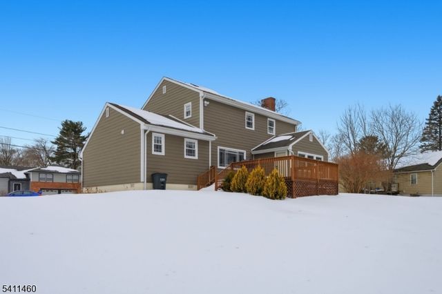 162 Mali Dr, North Plainfield Boro, NJ 07062
