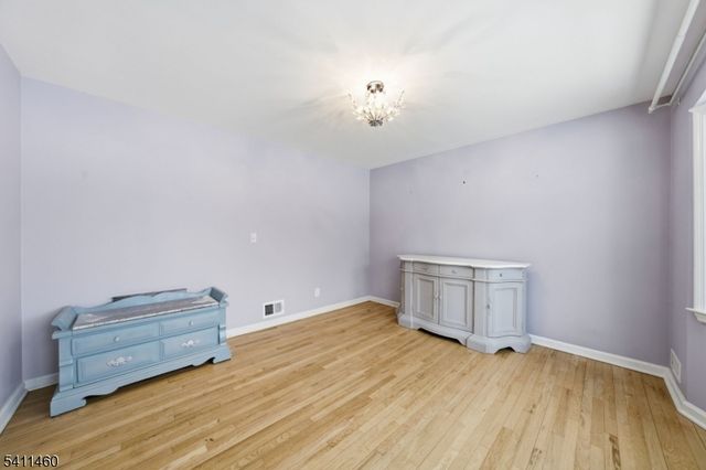 162 Mali Dr, North Plainfield Boro, NJ 07062