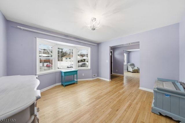 162 Mali Dr, North Plainfield Boro, NJ 07062