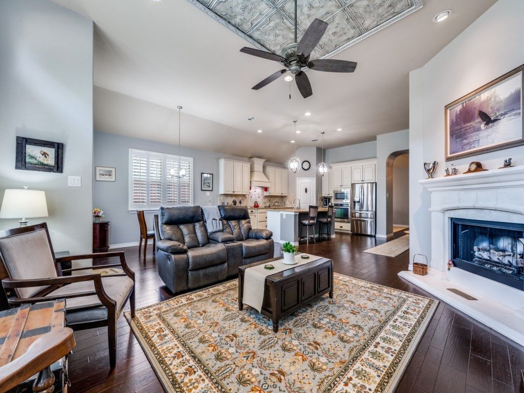 1220 Isabella Lane, Savannah, TX 76227 — photo 4