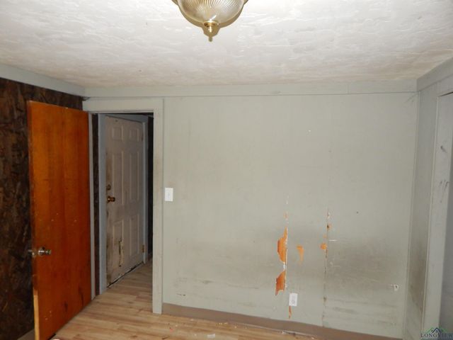 214 LAWRENCE ST., Gilmer, TX 75644
