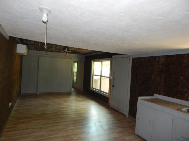 214 LAWRENCE ST., Gilmer, TX 75644